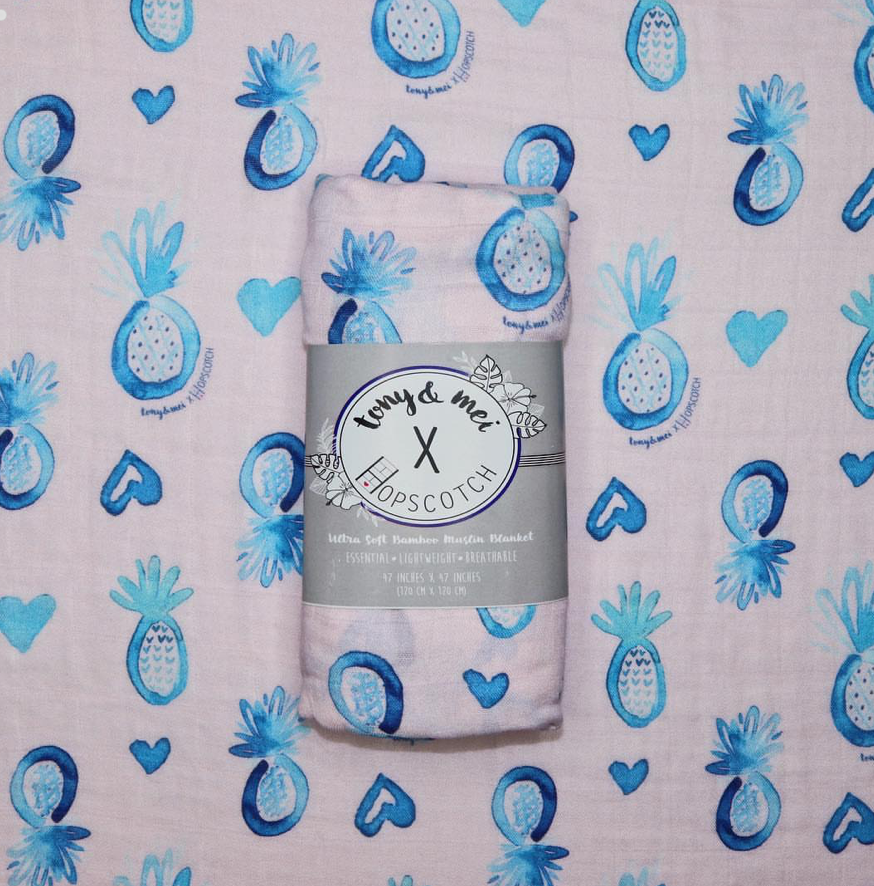 Tony Mei EXCLUSIVE Ultra Soft Bamboo Muslin Pink Navy Pineapple Sw Hopscotch